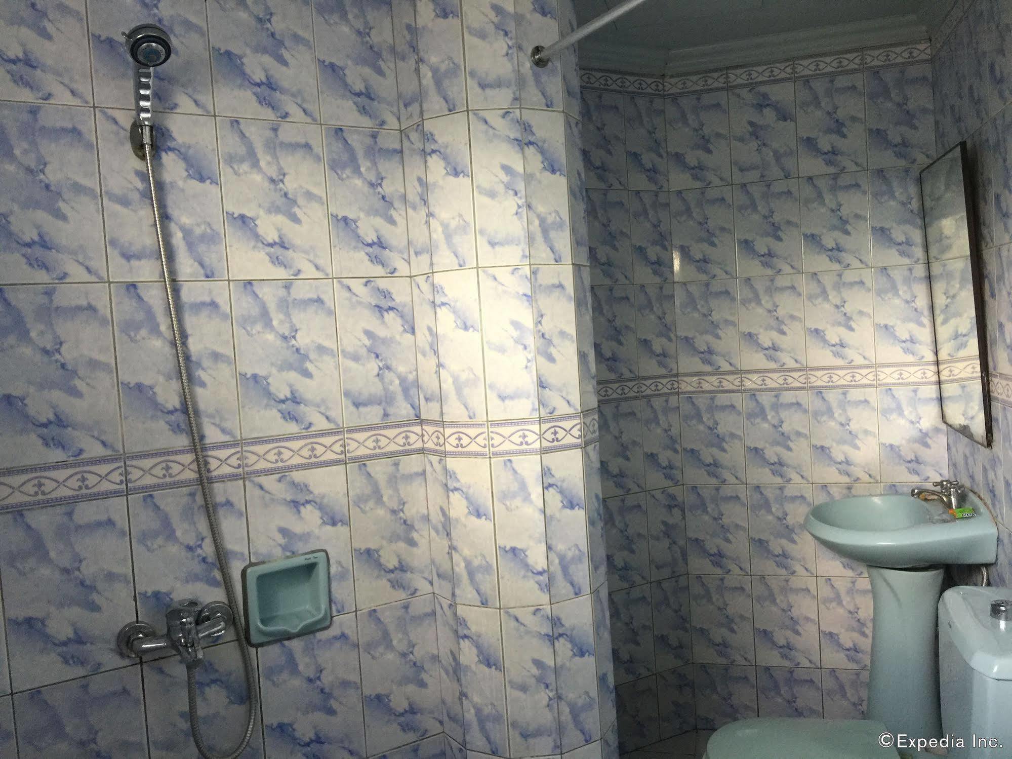 Buen Bella Pension House タグビララン エクステリア 写真